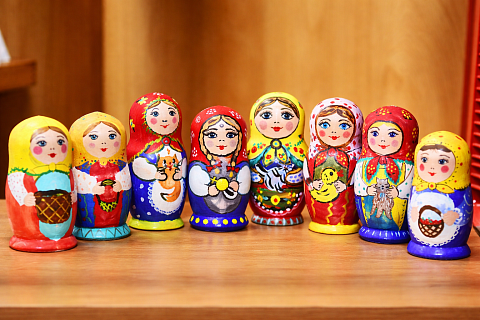 Роспись матрёшек
